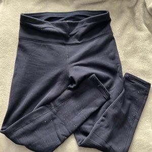 GOING TO GOODWILL MONDAY! Athleta Altitude FLEECE LINED tight Medium *WARM!*